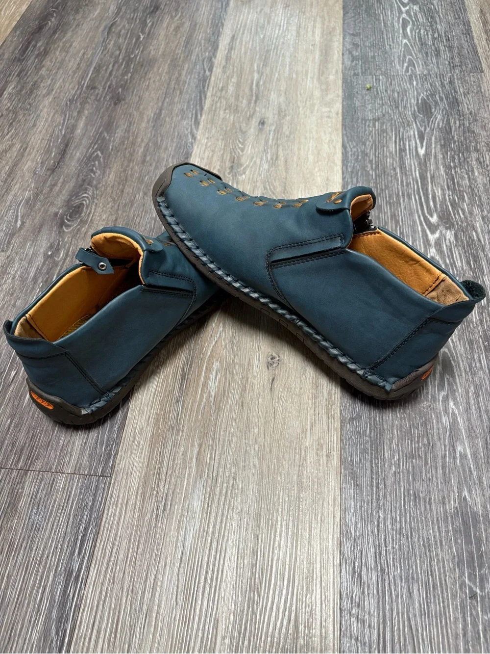 Men's Chukka Boots in Teal with Contrast Tan Lining. Leather; Fashion